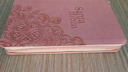 Biblia misionera para la mujer con himnario y forro - Imagen 5