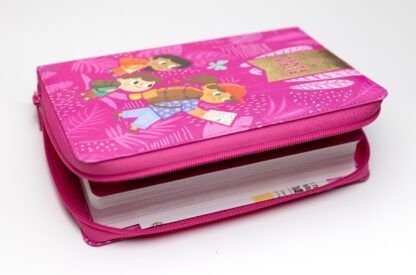 Biblia Interactiva para Niñas Letra Grande – Rosa Símil Piel - Imagen 2
